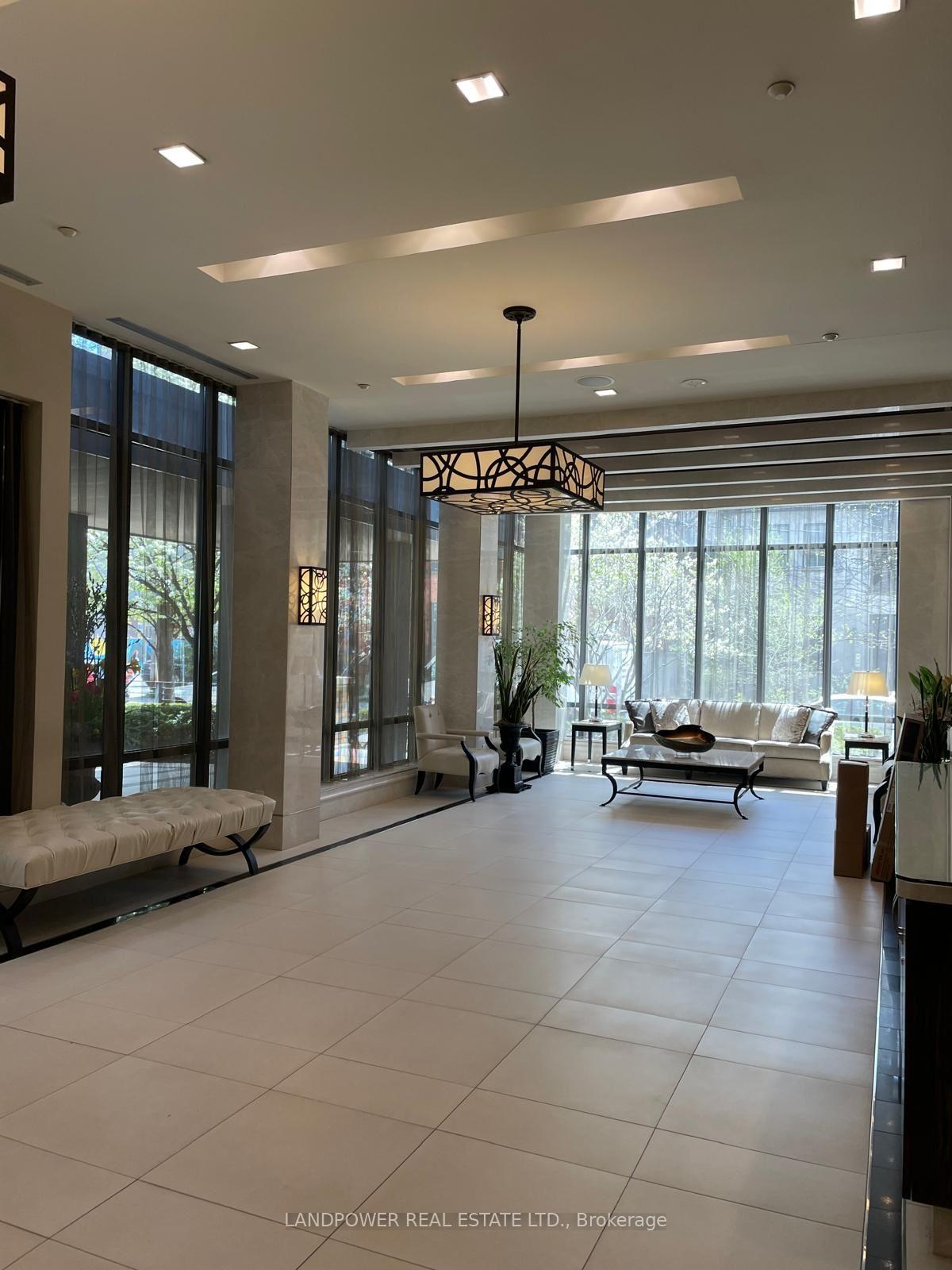 1 Bedroom Condo at 28 Linden, Toronto For sale
