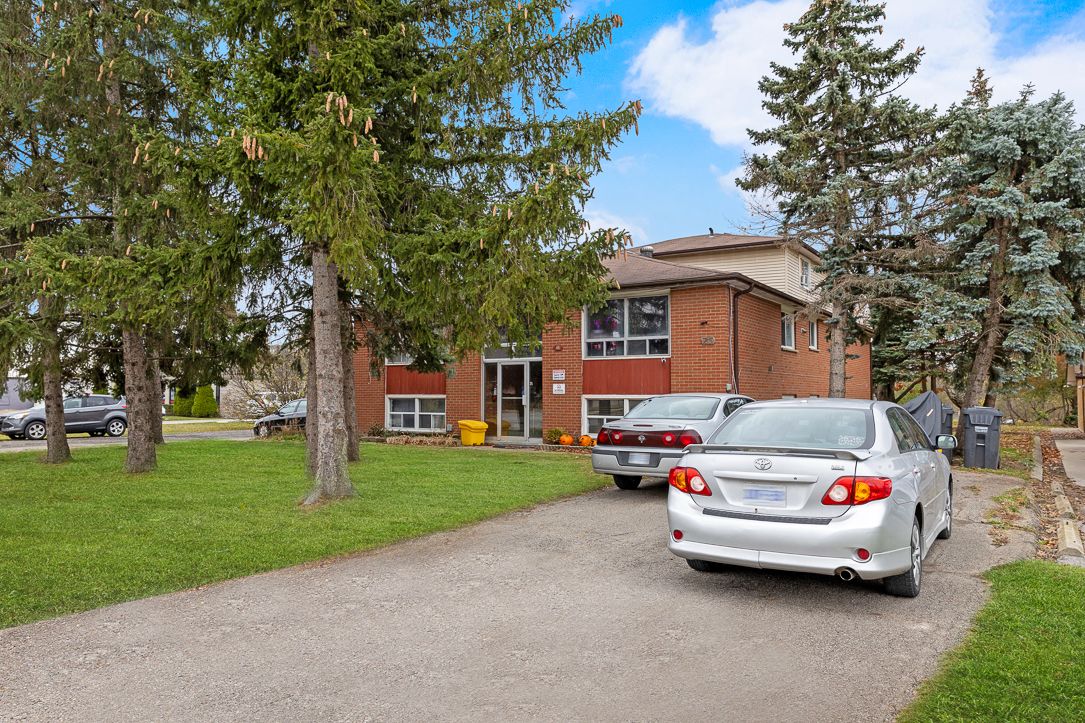 25 Haggert Avenue Brampton Ontario L6Y 2C2