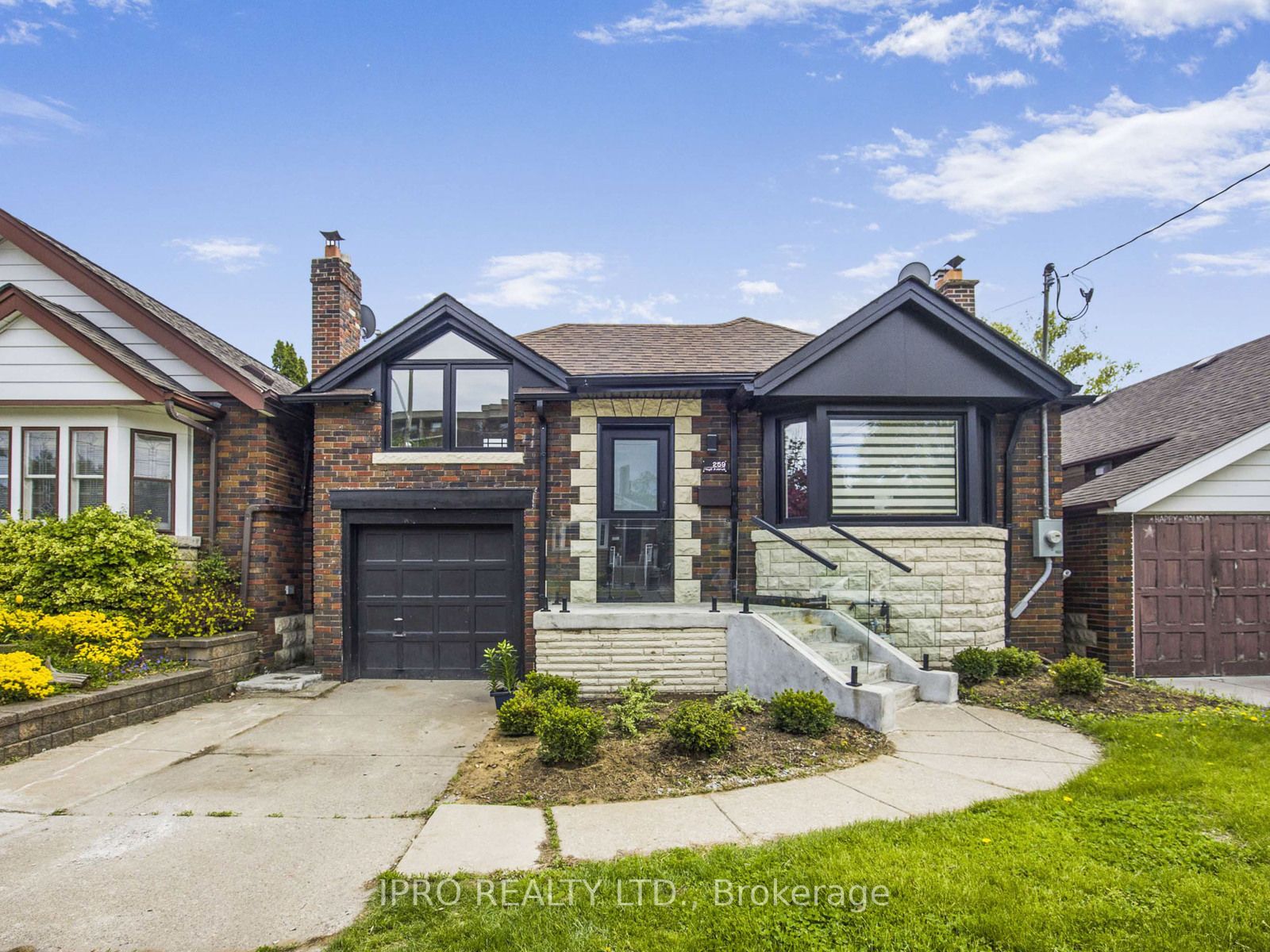 259 Floyd Avenue