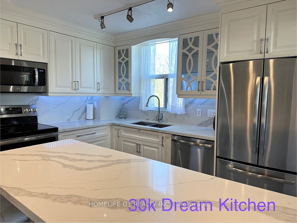 60 Pavane Linkway