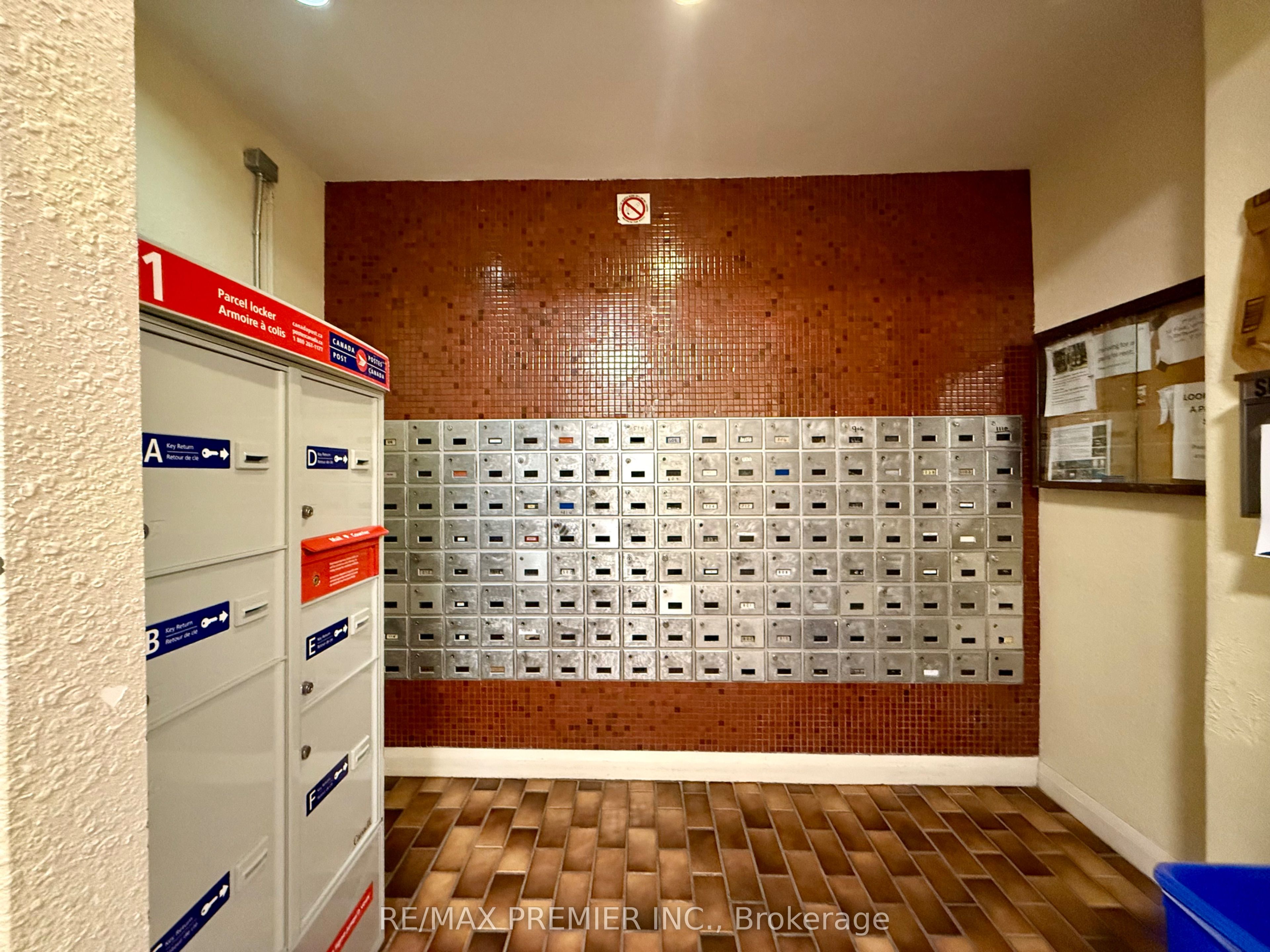 31 Four Winds Drive, #502