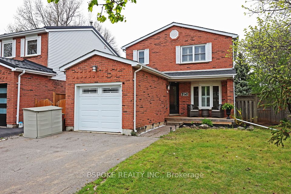 3141 Sandcliffe Court, Burlington, ON L7M 3H1