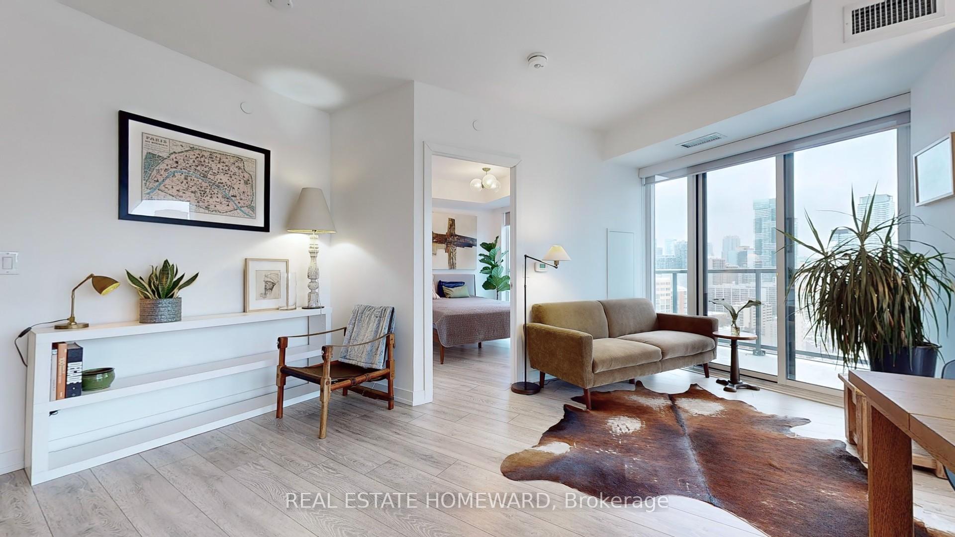 1 Bedroom Condo at 159 Wellesley,  Toronto For sale
