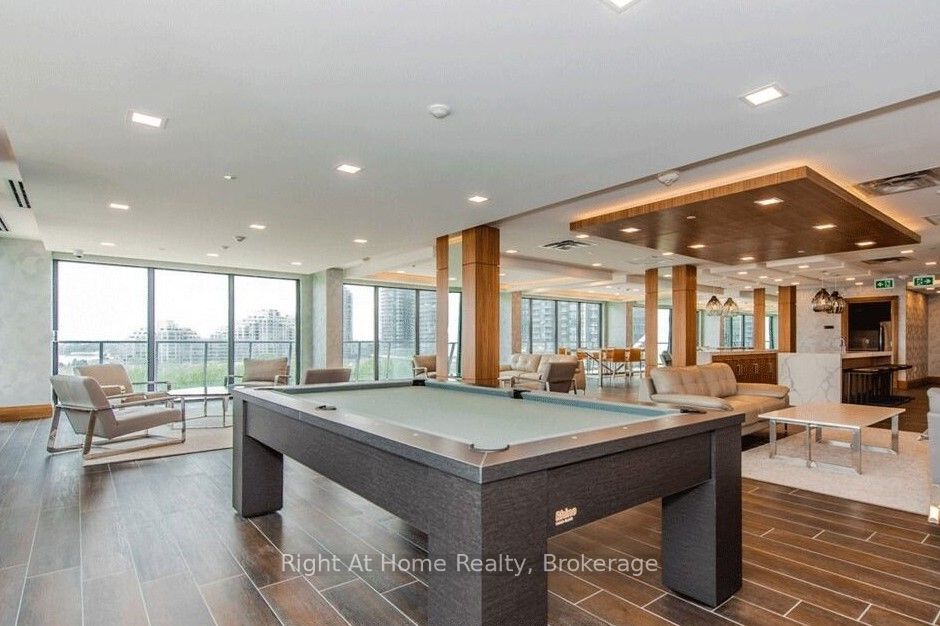 20 Shore Breeze Drive, #310