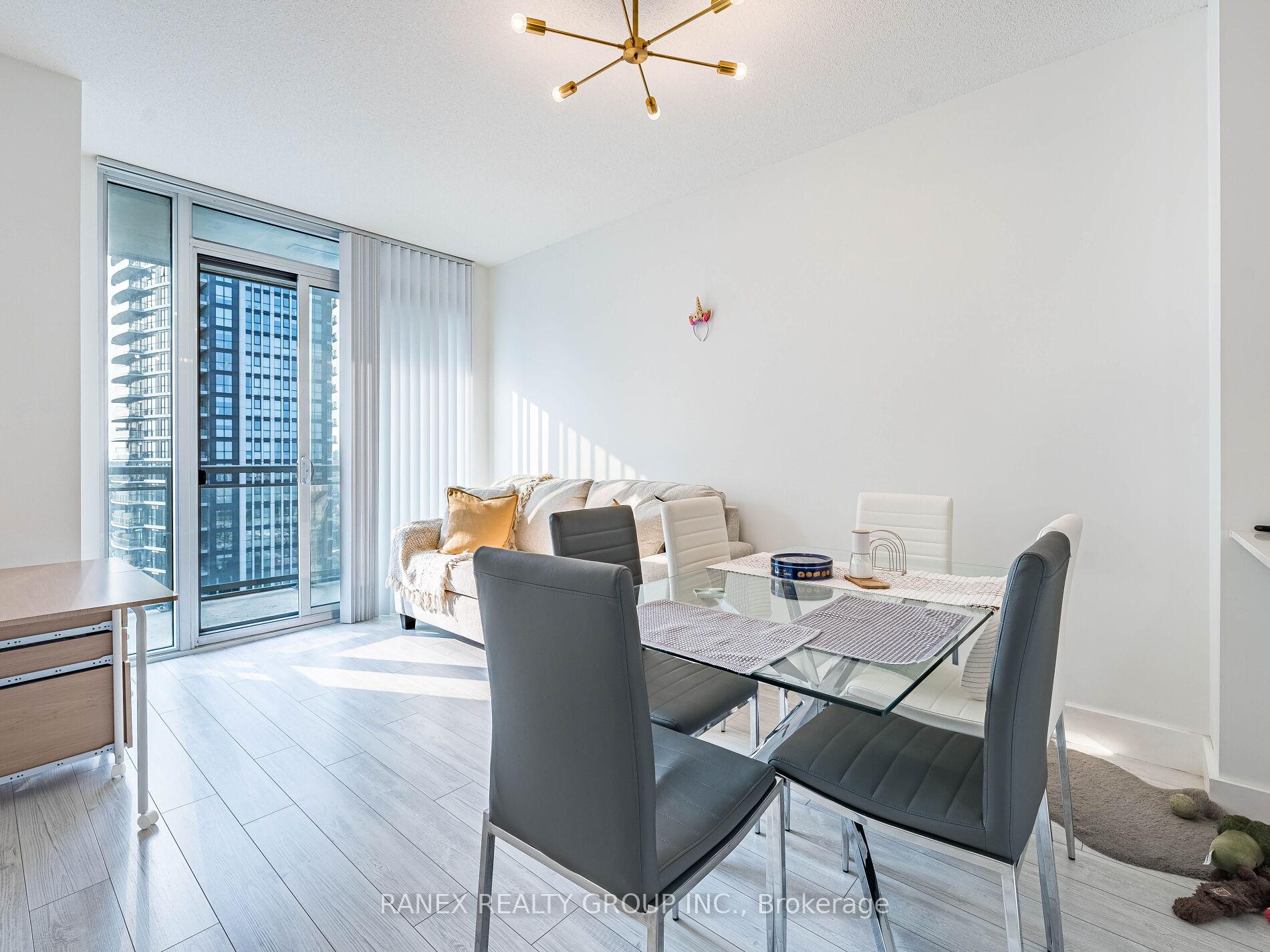 2 Bedrooms Condo at 5025 Four Springs, Mississauga For sale