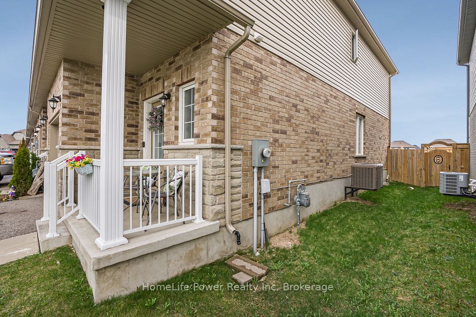 1458 CAEN Avenue, Woodstock, ON N4T 0J7