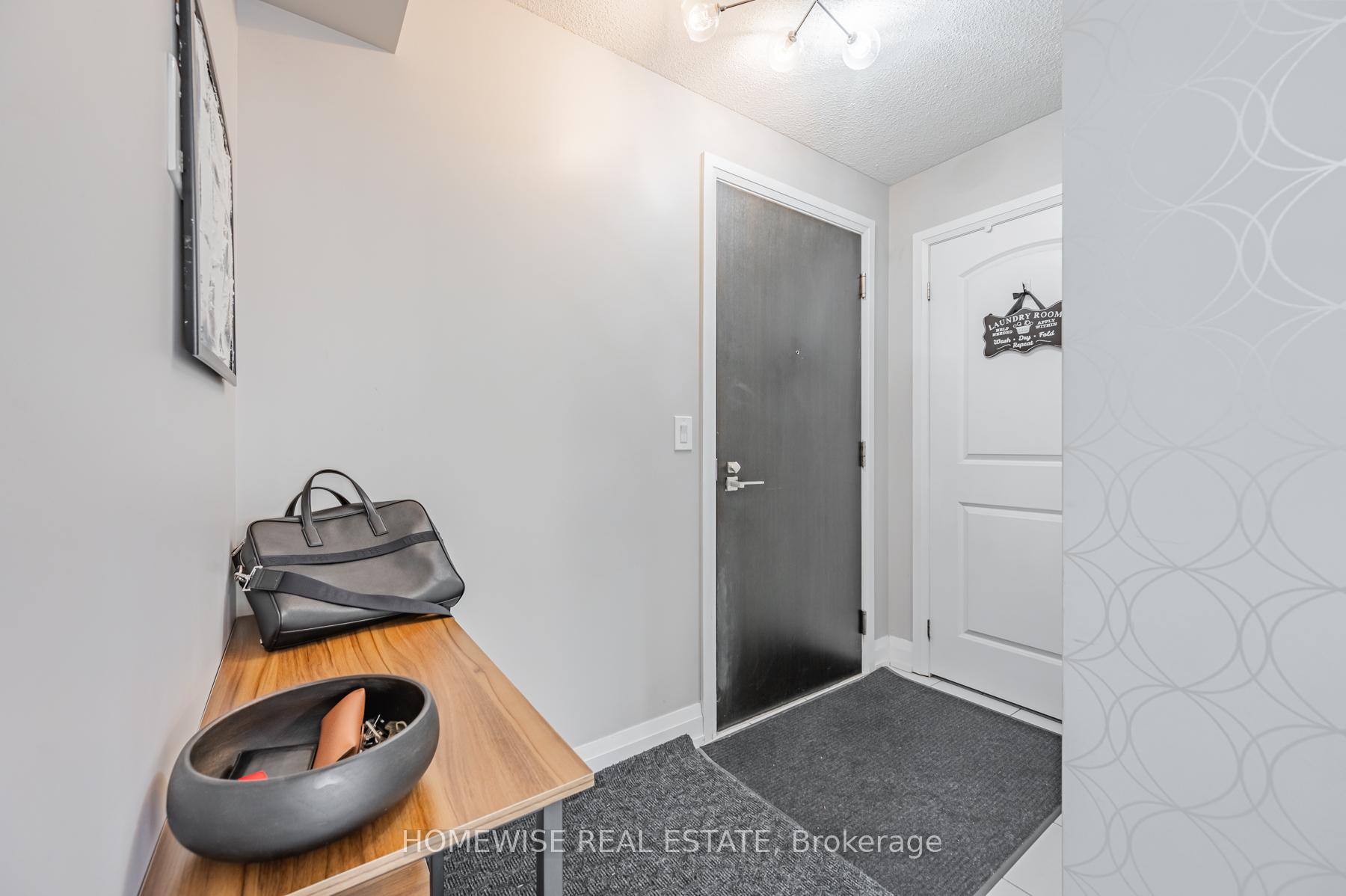 2 Bedrooms Condo at 1070 Sheppard, Toronto For sale