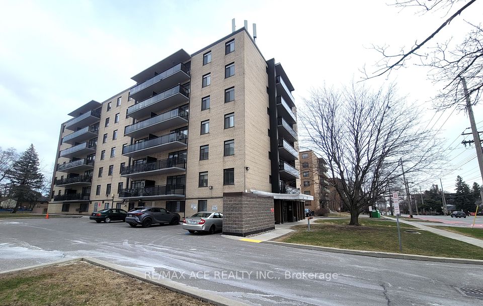 825 Kennedy