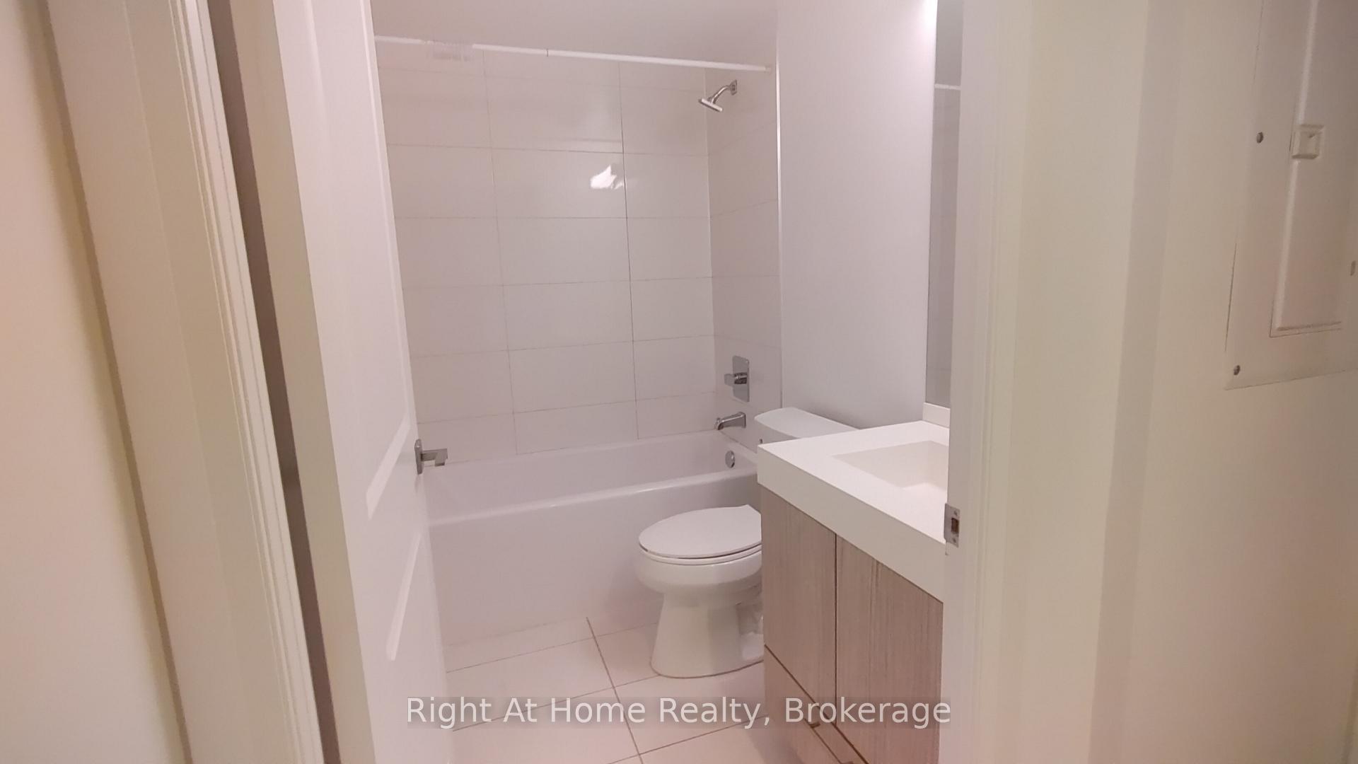 1 Bedroom Condo at 251 Jarvis,  Toronto For sale