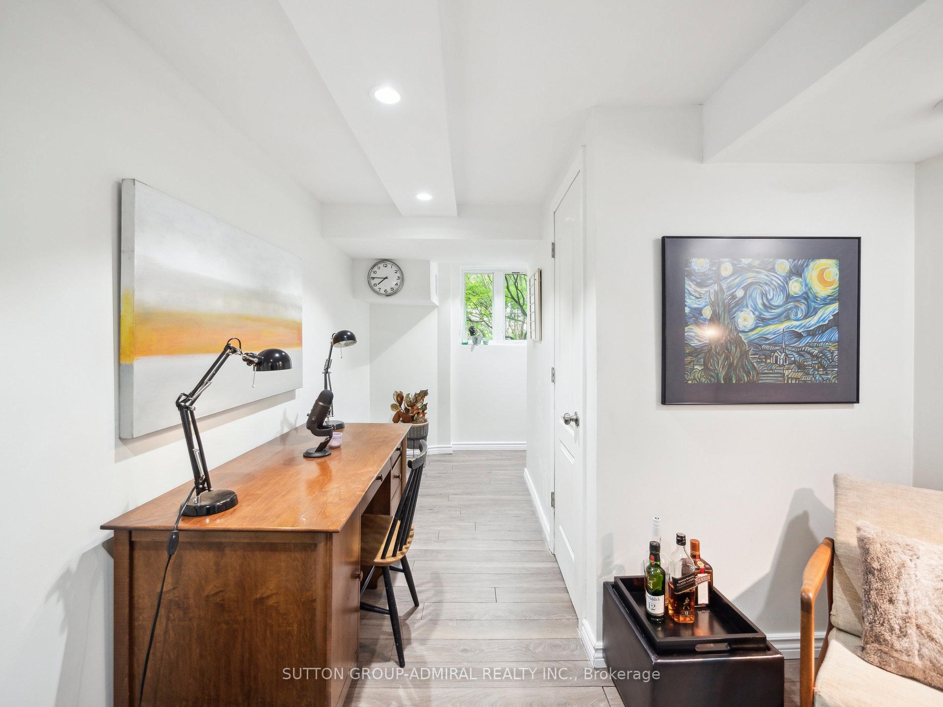 2 Bedrooms Condo at 24 Anvil Millway, Toronto For sale