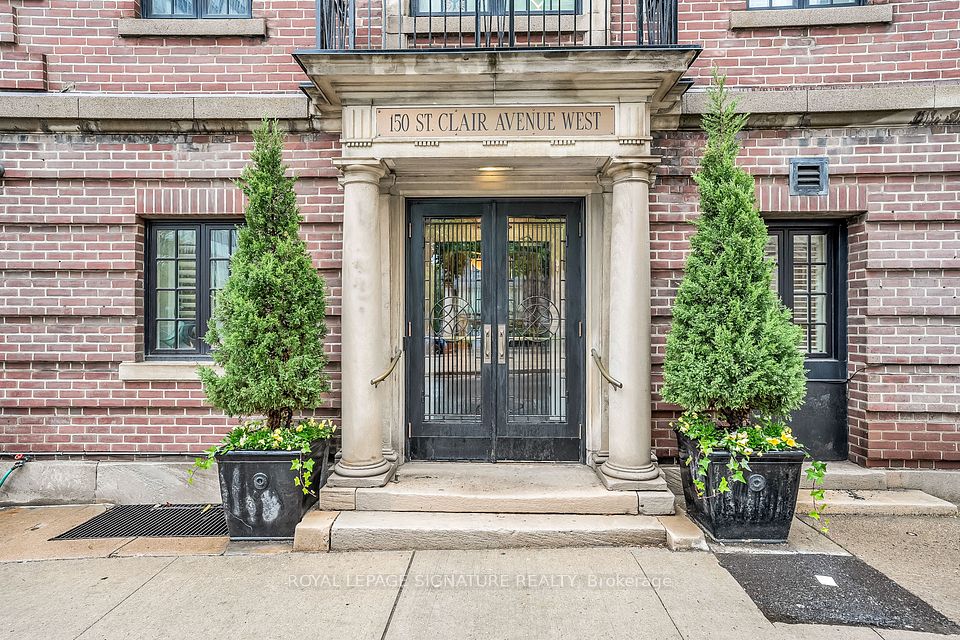 150 St Clair