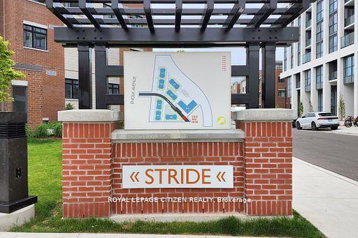 3 Bedrooms Condo at 1062 Douglas Mccurdy Comm, Mississauga For sale