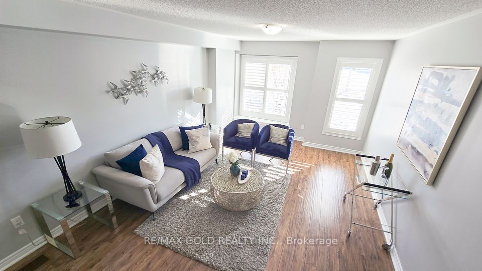8 Tilden Road, Brampton, ON L6R 0W5