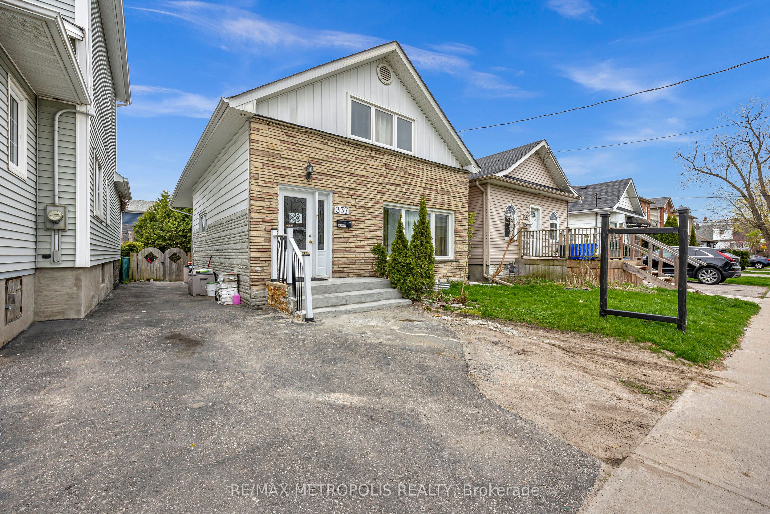 337 Pine Avenue