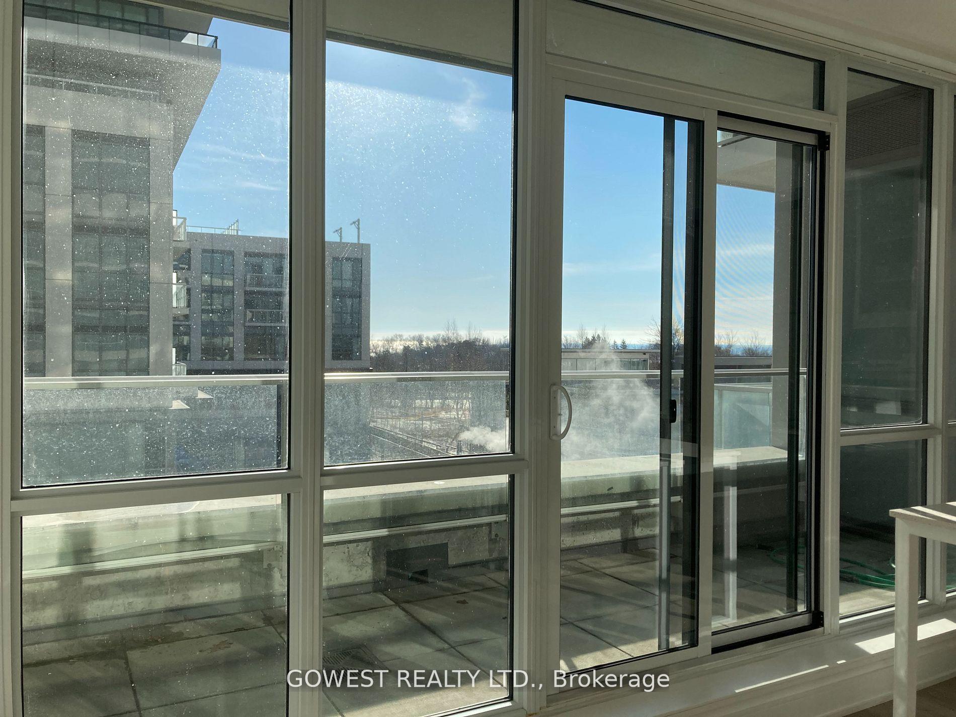 2 Bedrooms Condo at 70 Annie Craig,  Toronto For sale