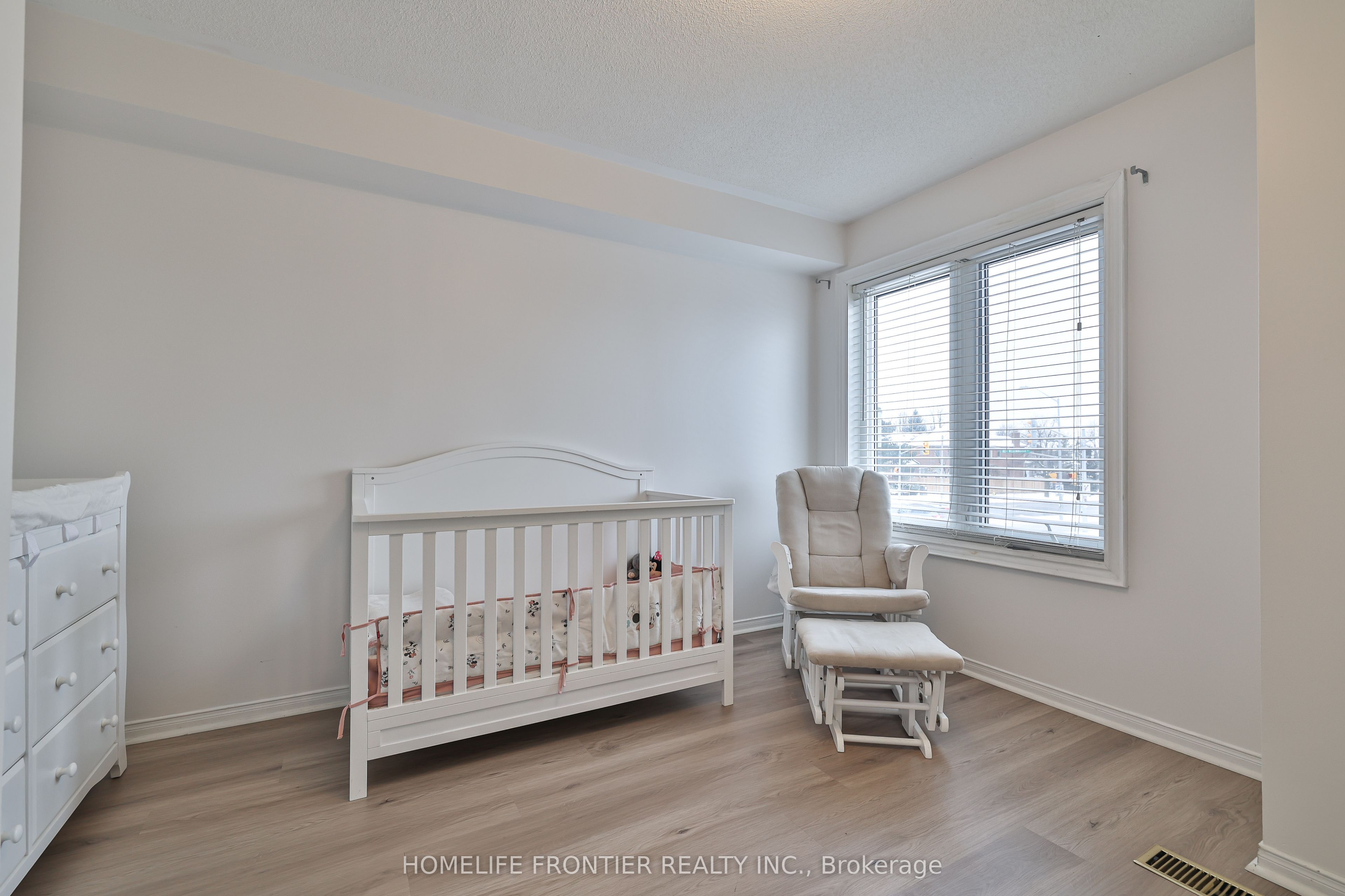 735 New Westminster Drive, #93