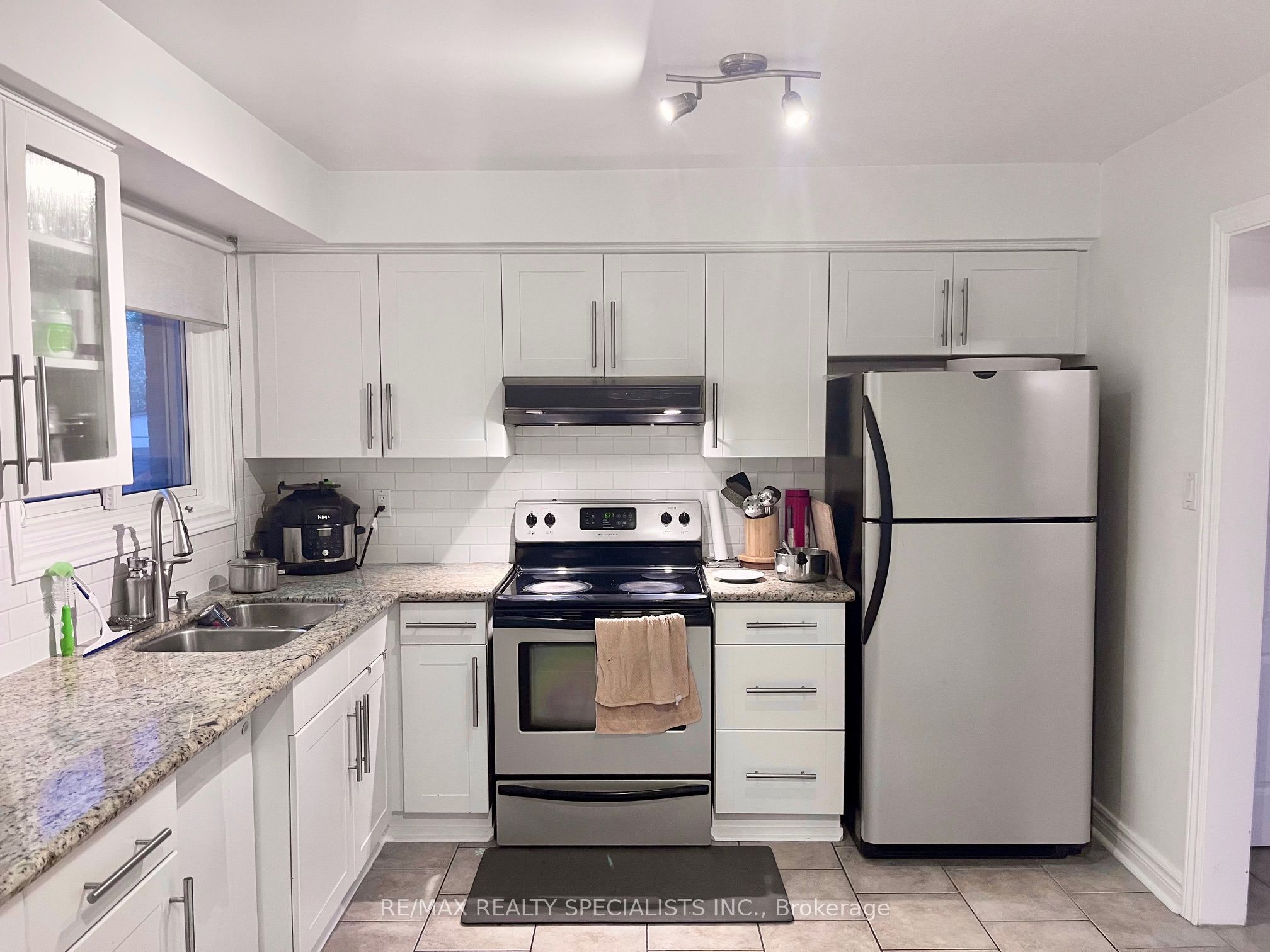 15 Caldwell Crescent, #Room 1