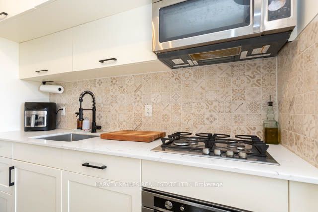 205 Manning Avenue 306