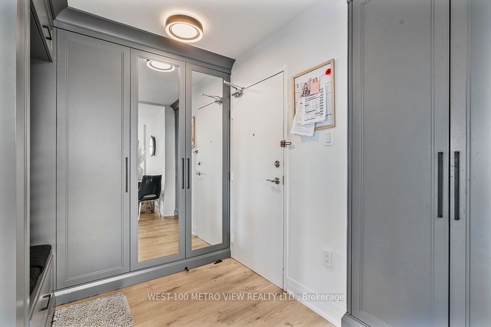 355 Rathburn