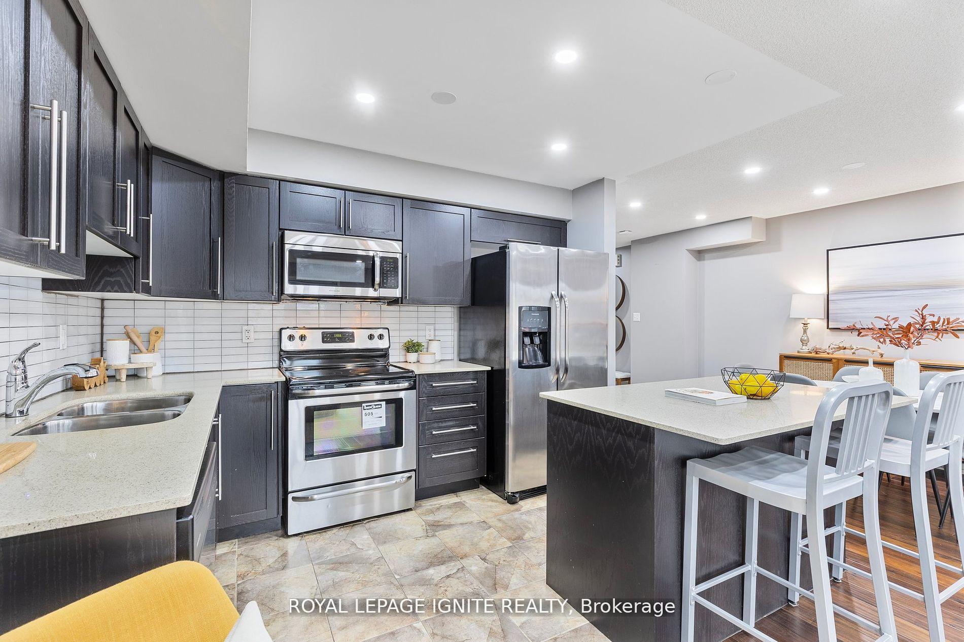 2 Bedrooms Condo at 6063 Kingston, Toronto For sale
