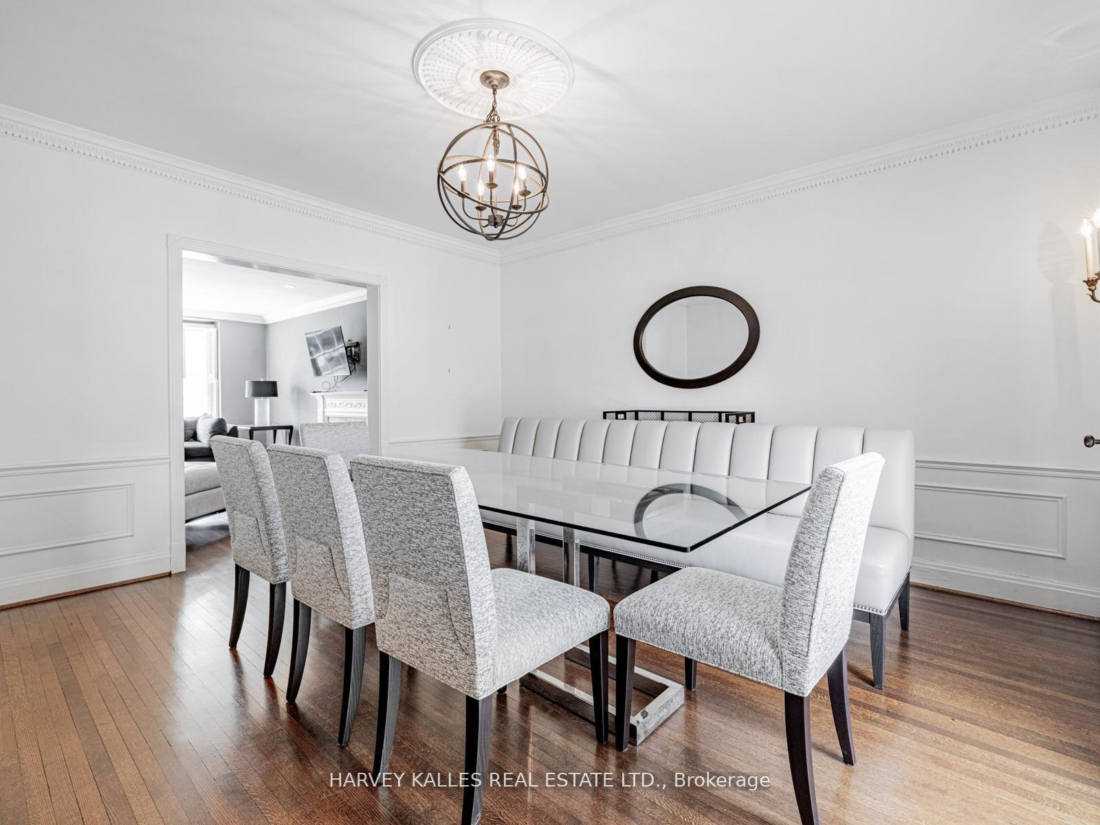 2 Silverwood Avenue