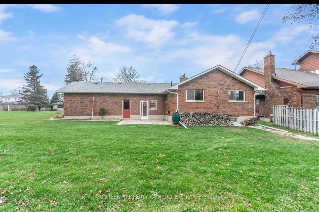 15 Valleyview Avenue