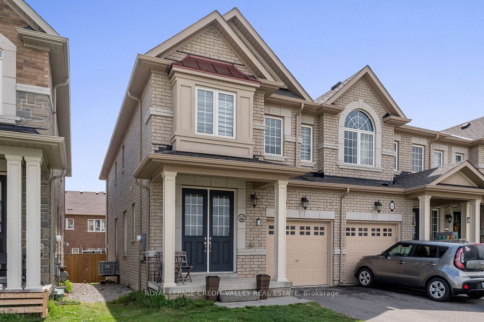83 Padbury