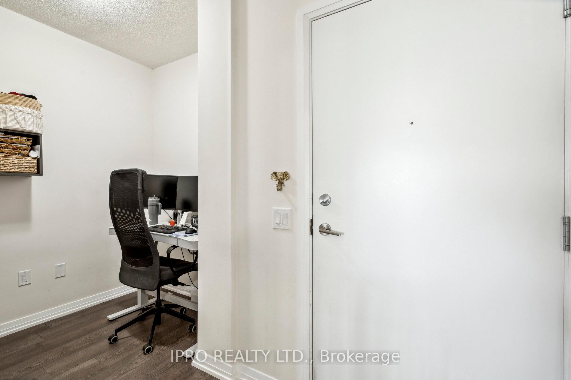 2 Bedrooms Condo at 50 Thomas Riley, Toronto For sale
