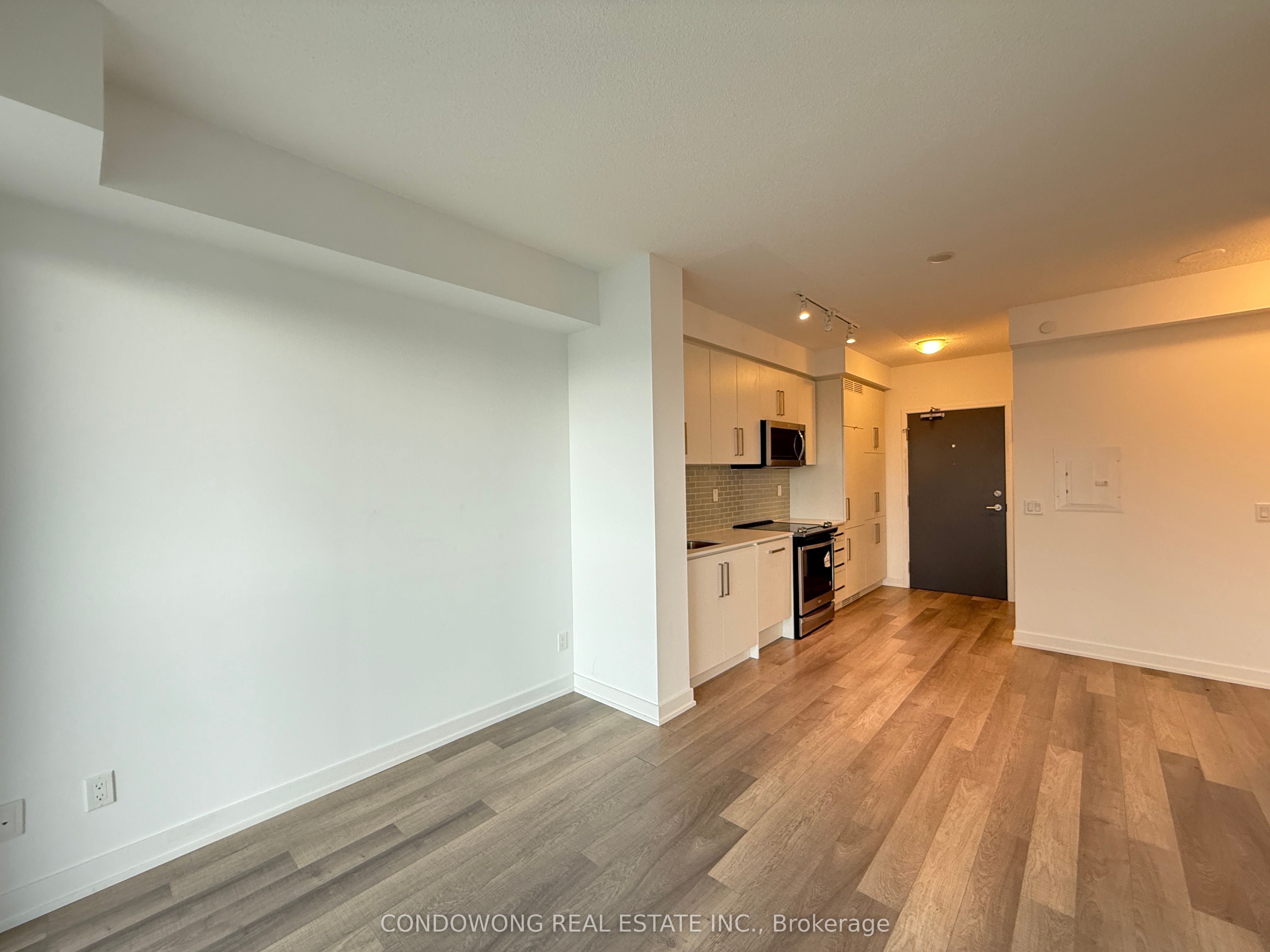 5180 Yonge Street, #1502