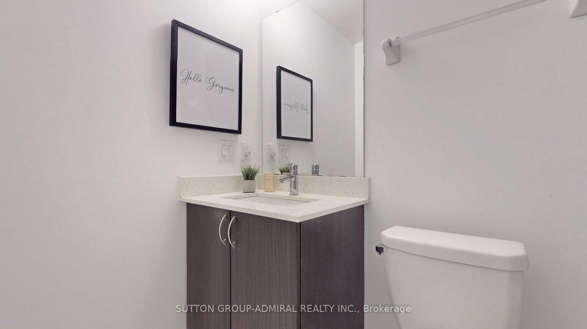2 Bedrooms Condo at 4700 Highway 7, Vaughan For sale