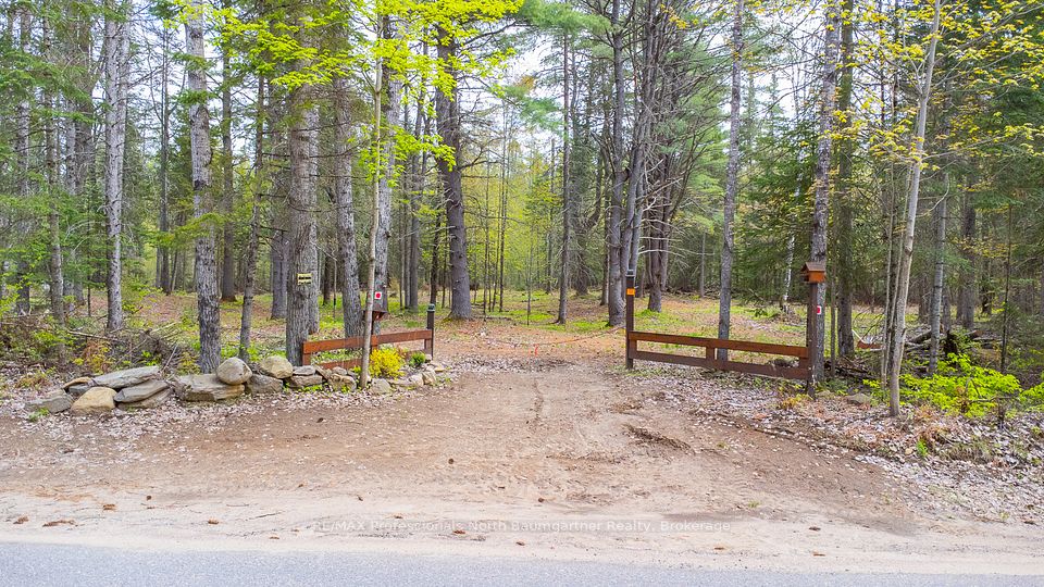 PT11-12 HALIBURTON LAKE Road, Dysart et al, ON K0M 1S0
