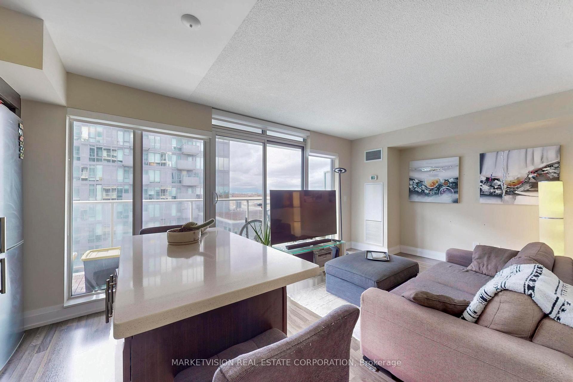 2 Bedrooms Condo at 565 Wilson,  Toronto For sale