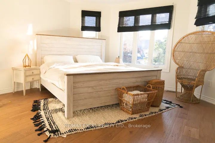 68 Oakridge