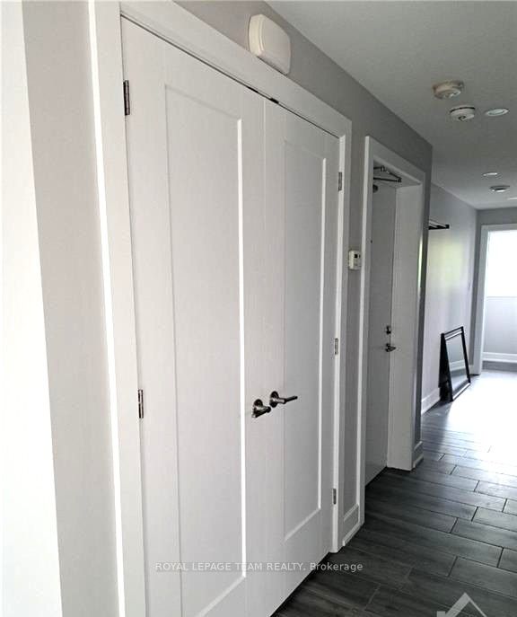 475B Churchill Avenue, WestboroHamptonPark, ON K1Z 5E1