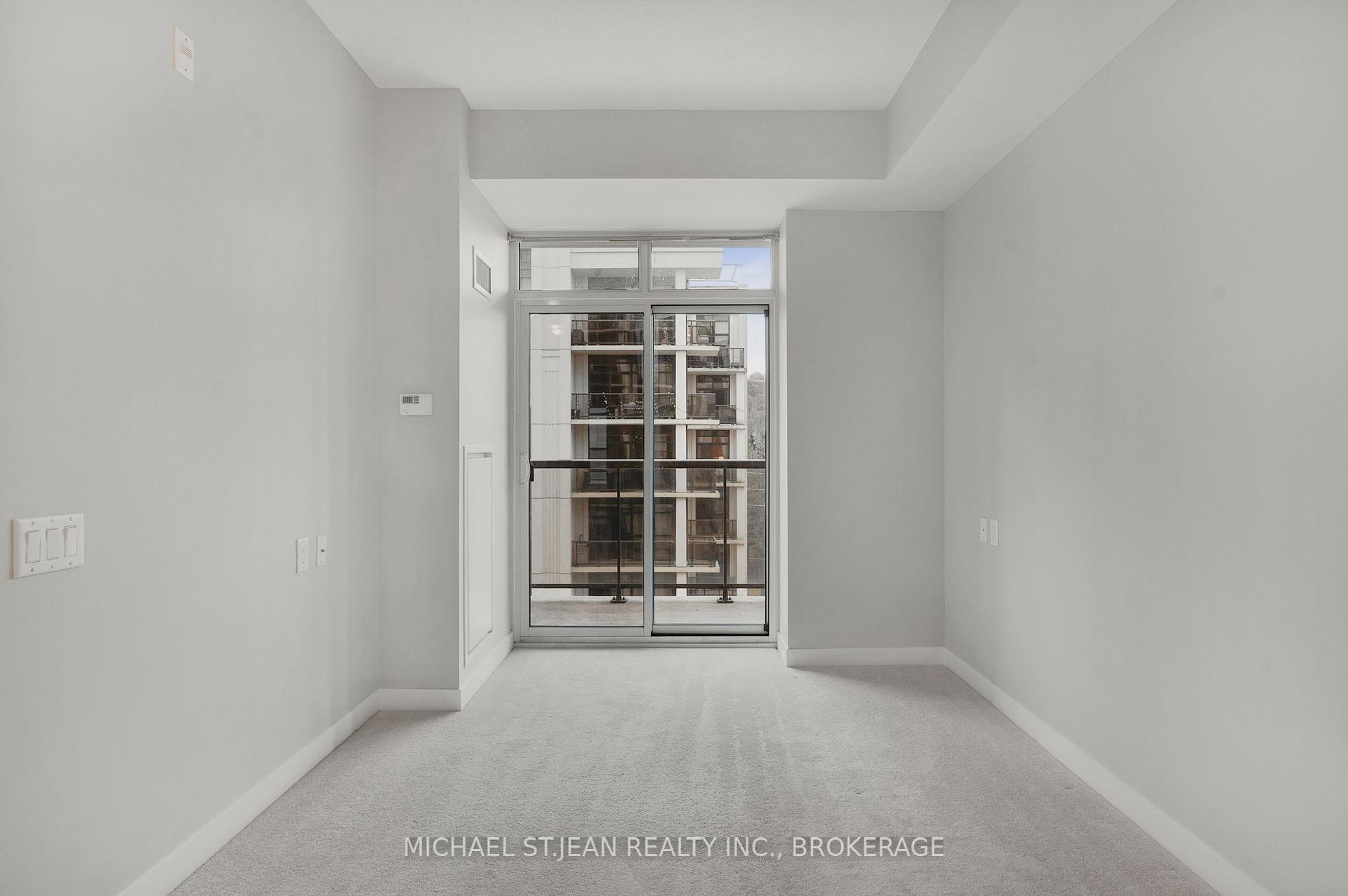 1 Bedroom Condo at 85 Robinson,  Hamilton For sale