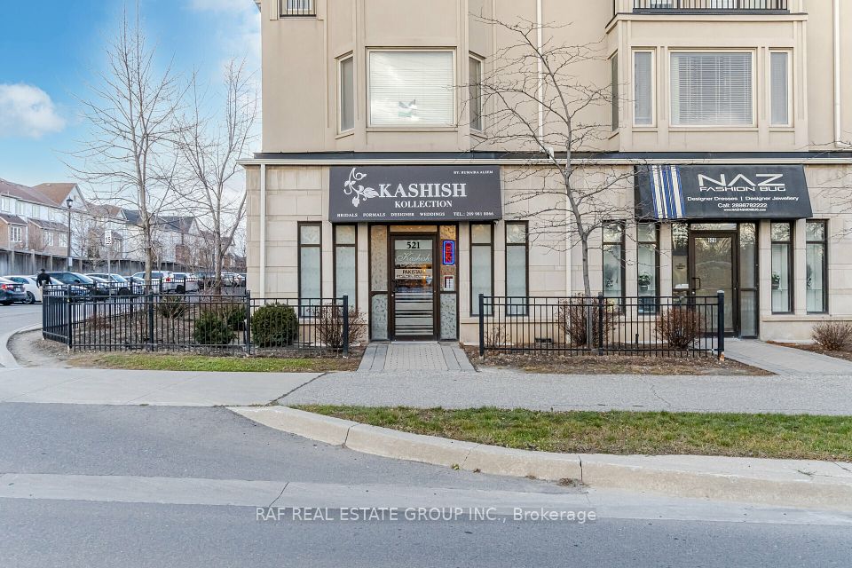 521 Thompson