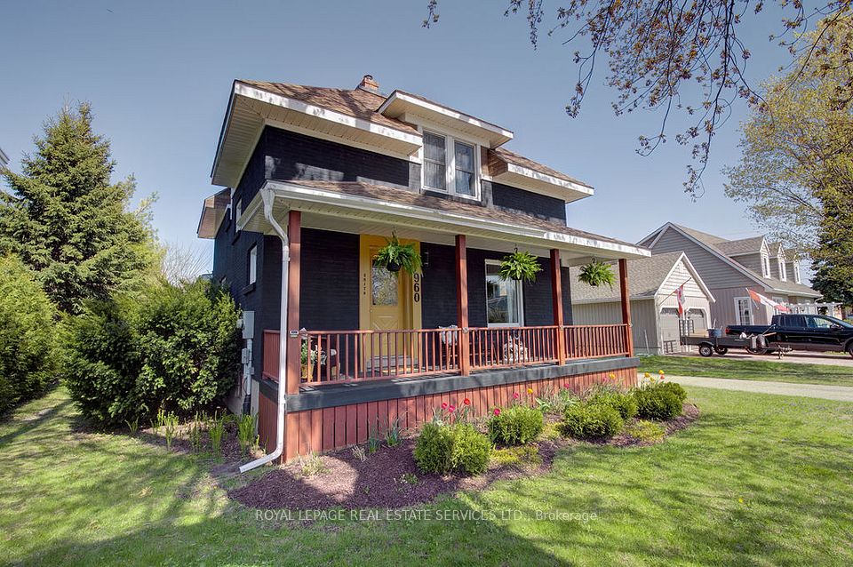 960 Huron