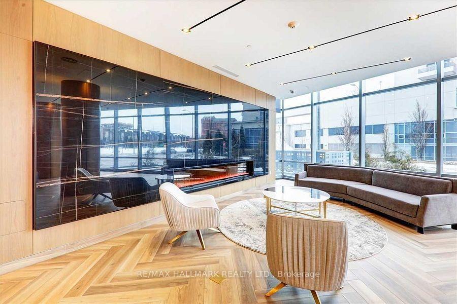 2 Bedrooms Condo at 225 Village Green, Toronto For sale