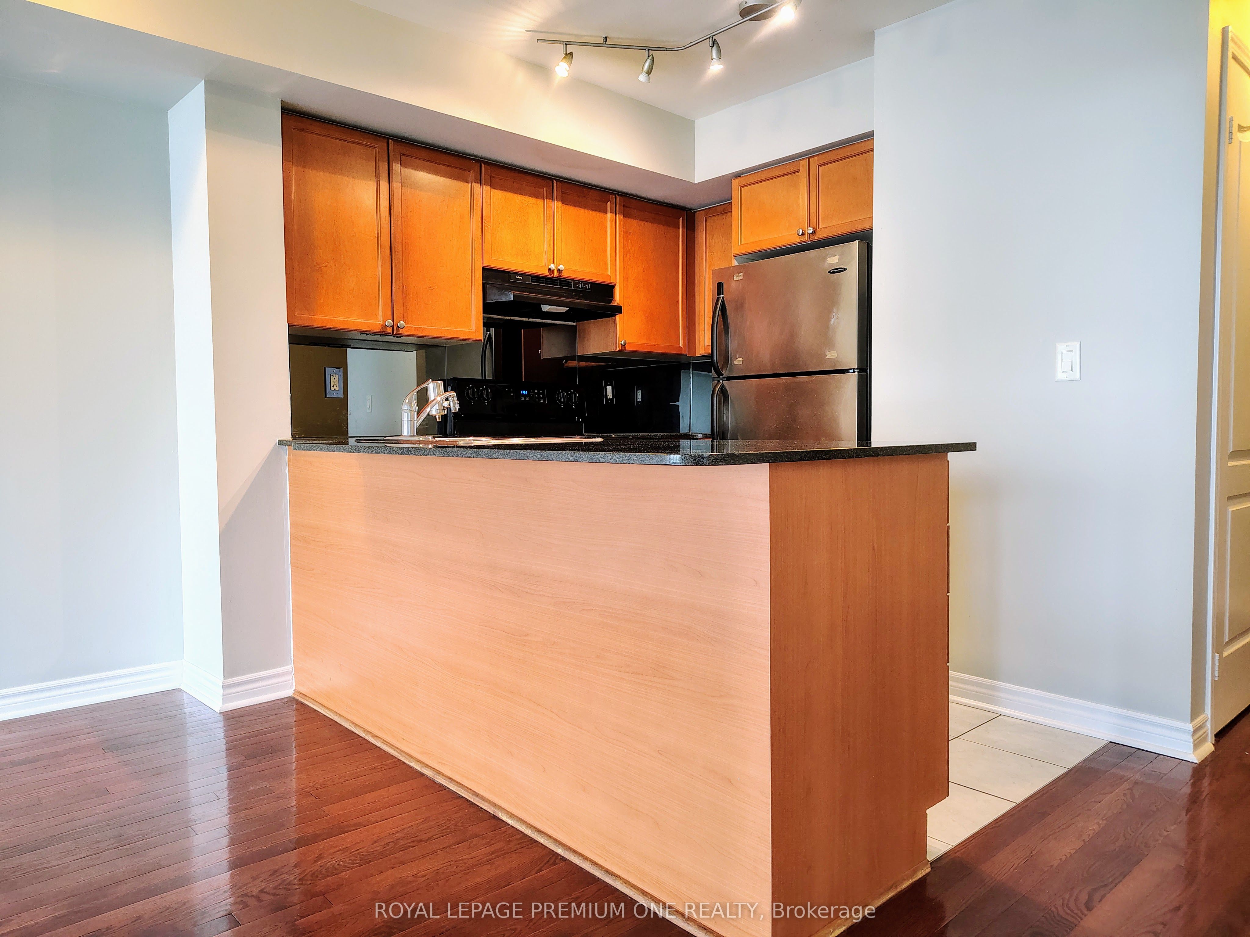 1 Elm Drive W, #1301