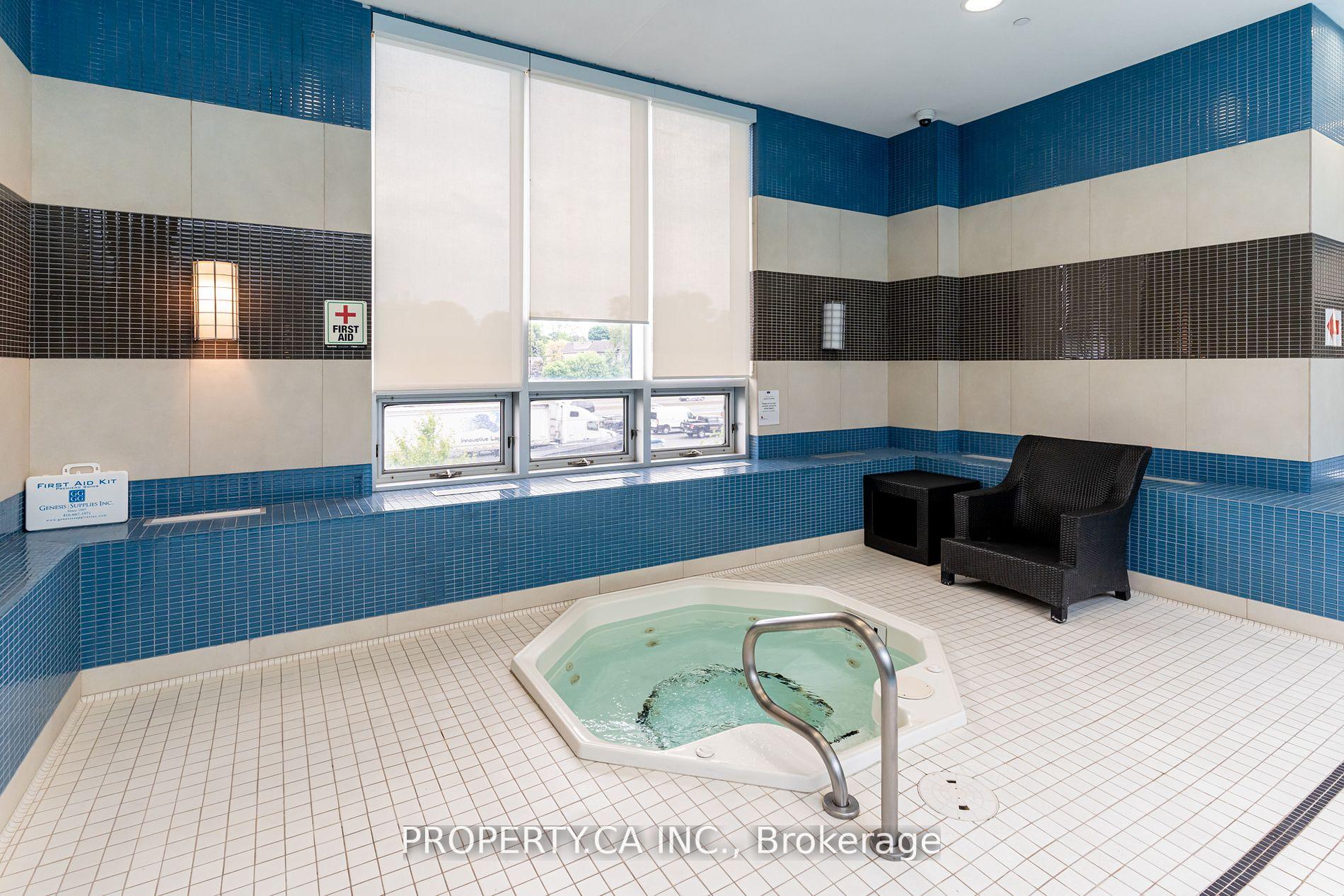 2 Bedrooms Condo at 100 Harrison, Toronto For sale