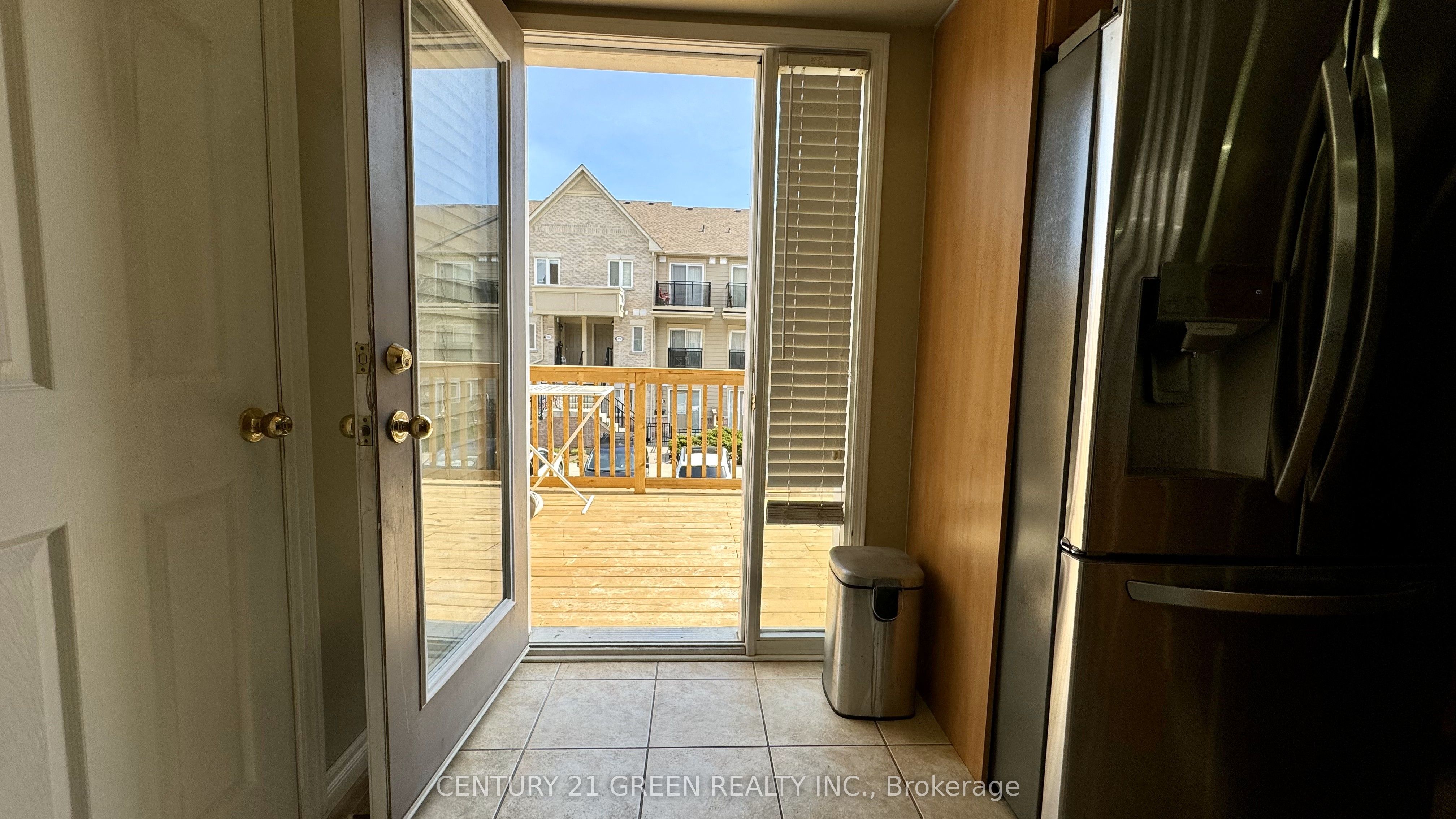 3056 Eglinton Avenue W, #61