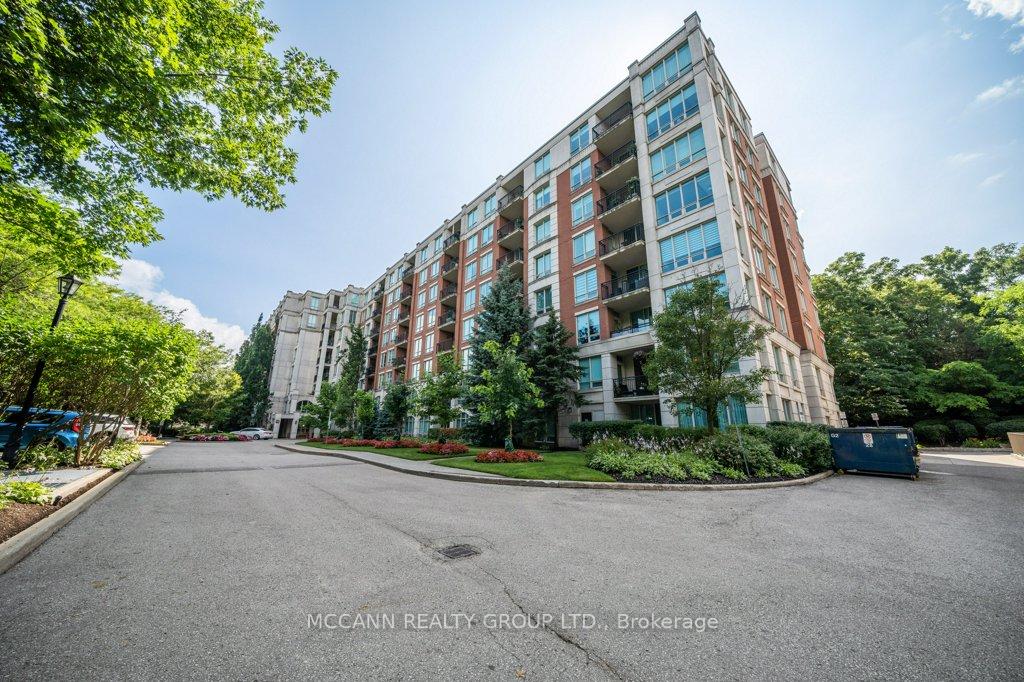 2 Bedrooms Condo at 18 William Carson, Toronto For sale