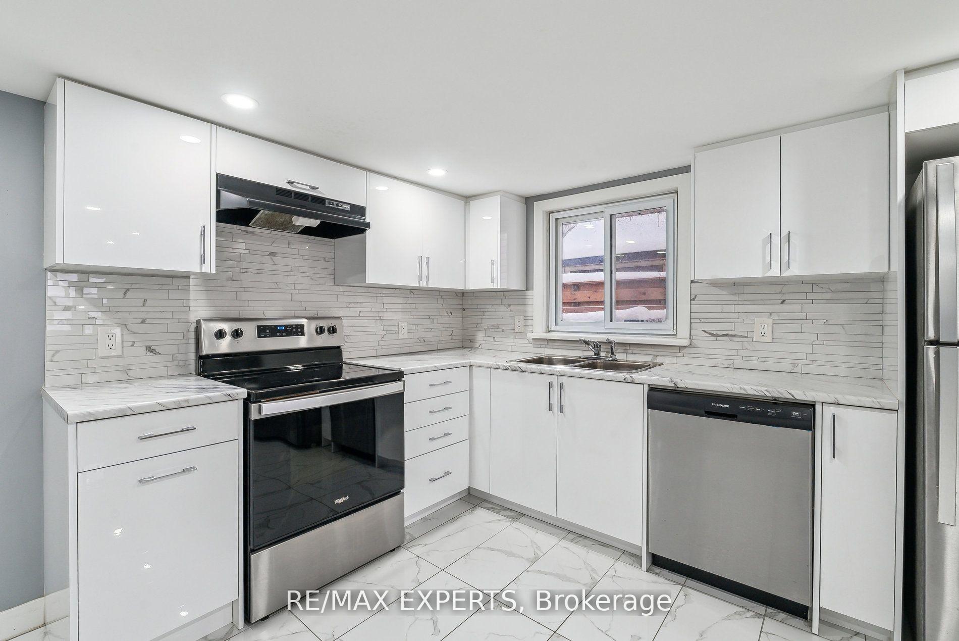 282 Gill Street, Orillia, ON L3V 4K4