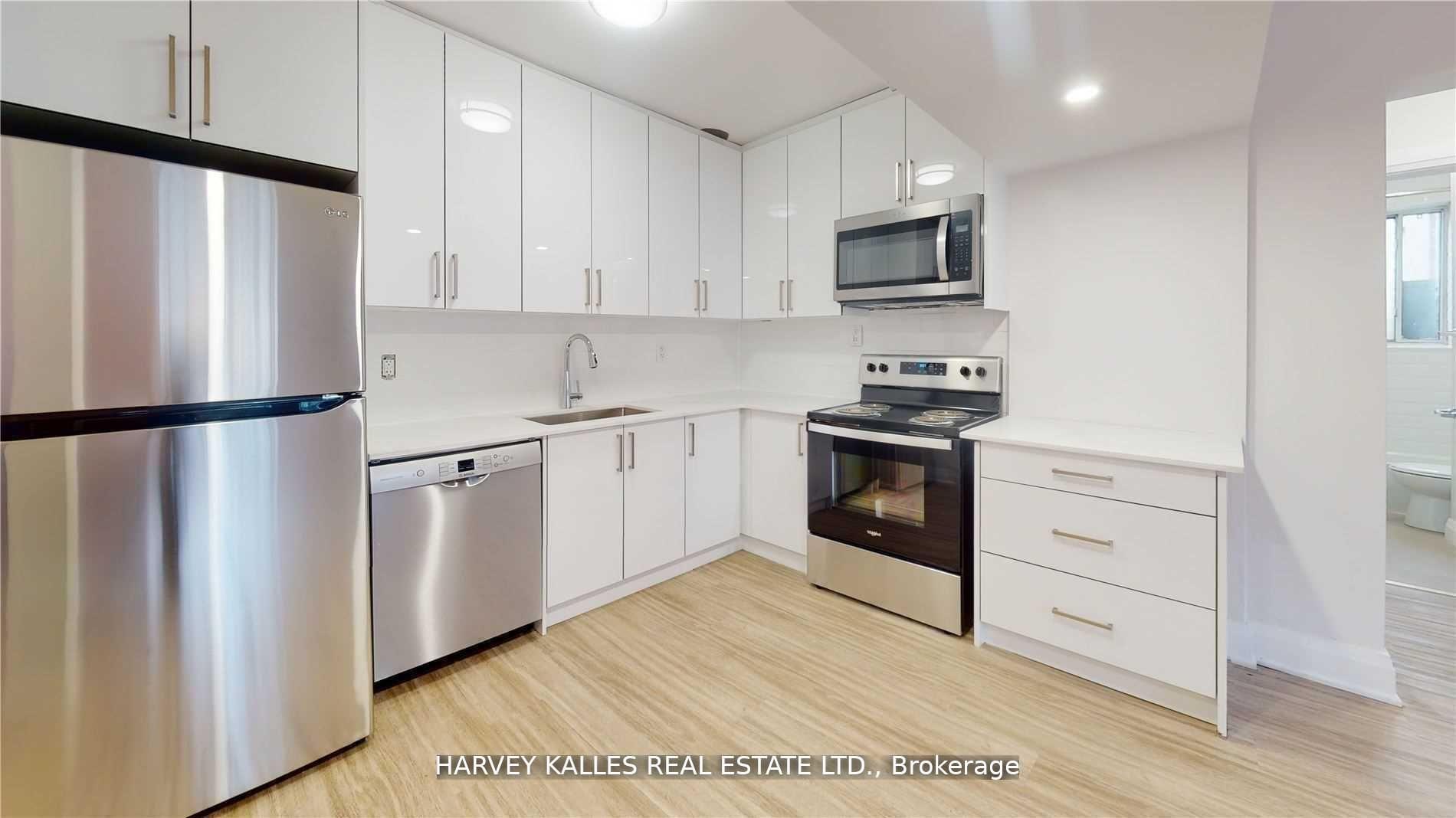 320 Lonsdale Road 2