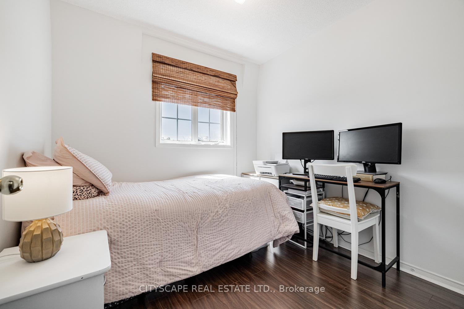 2 Bedrooms Condo at 3055 Elmcreek, Mississauga For sale