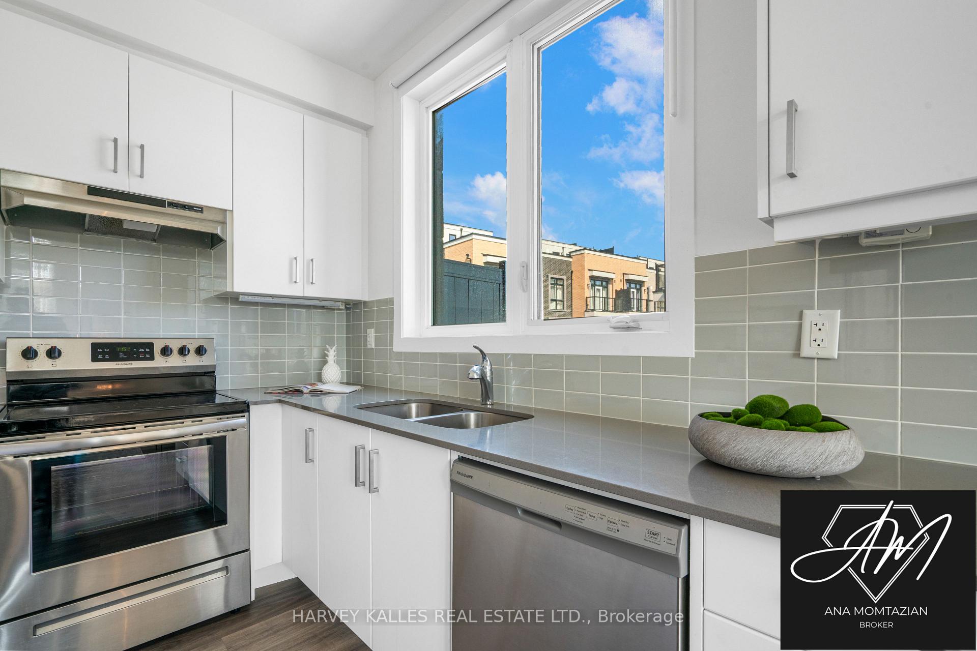 9 Phelps Lane 270