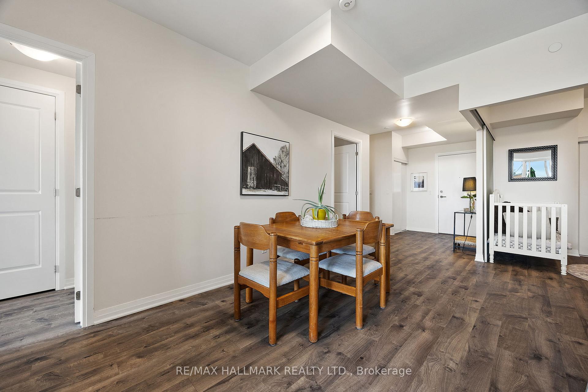 3 Bedrooms Condo at 1630 Queen, Toronto For sale