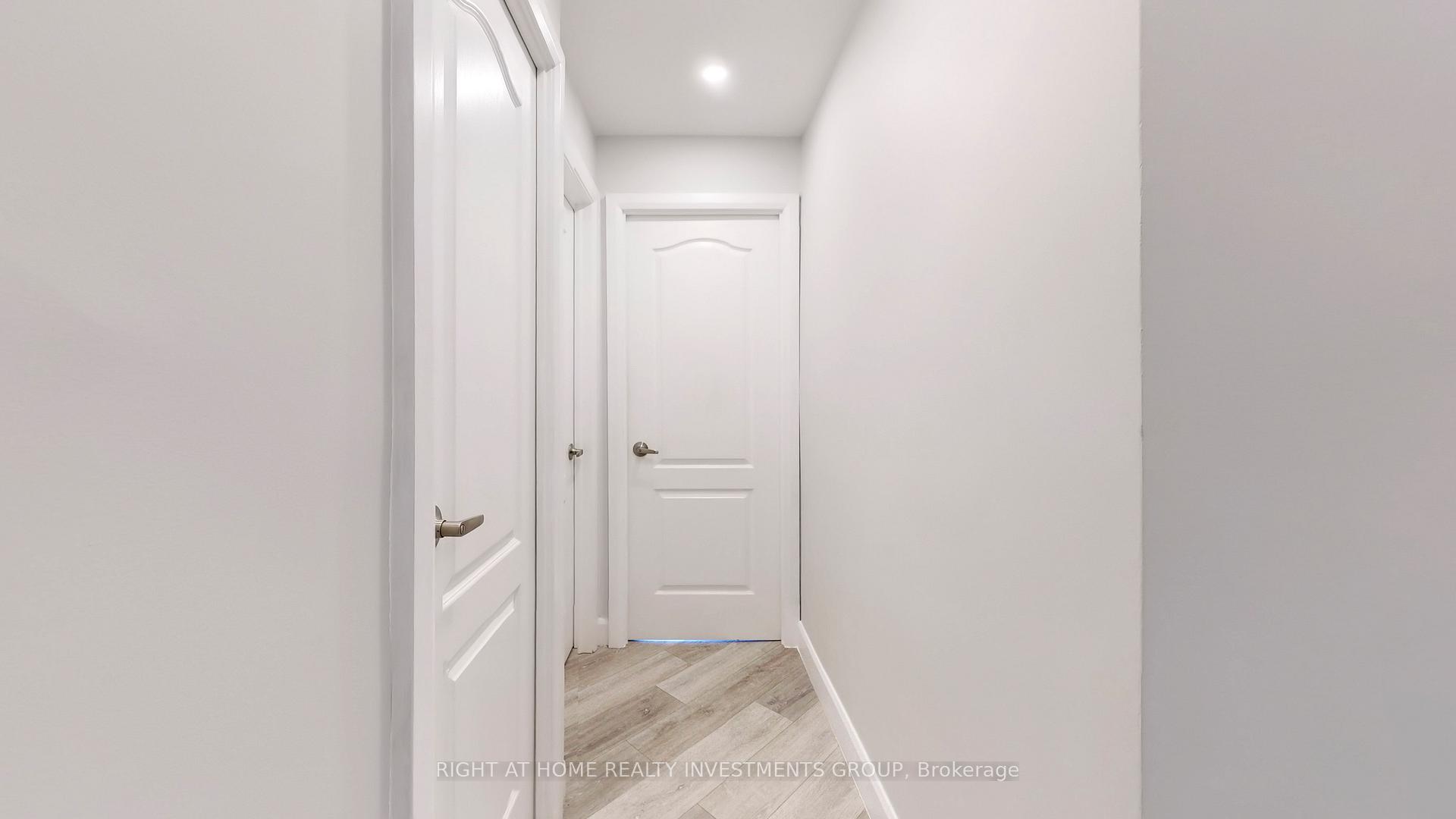 3 Bedrooms Condo at 85 Emmett, Toronto For sale