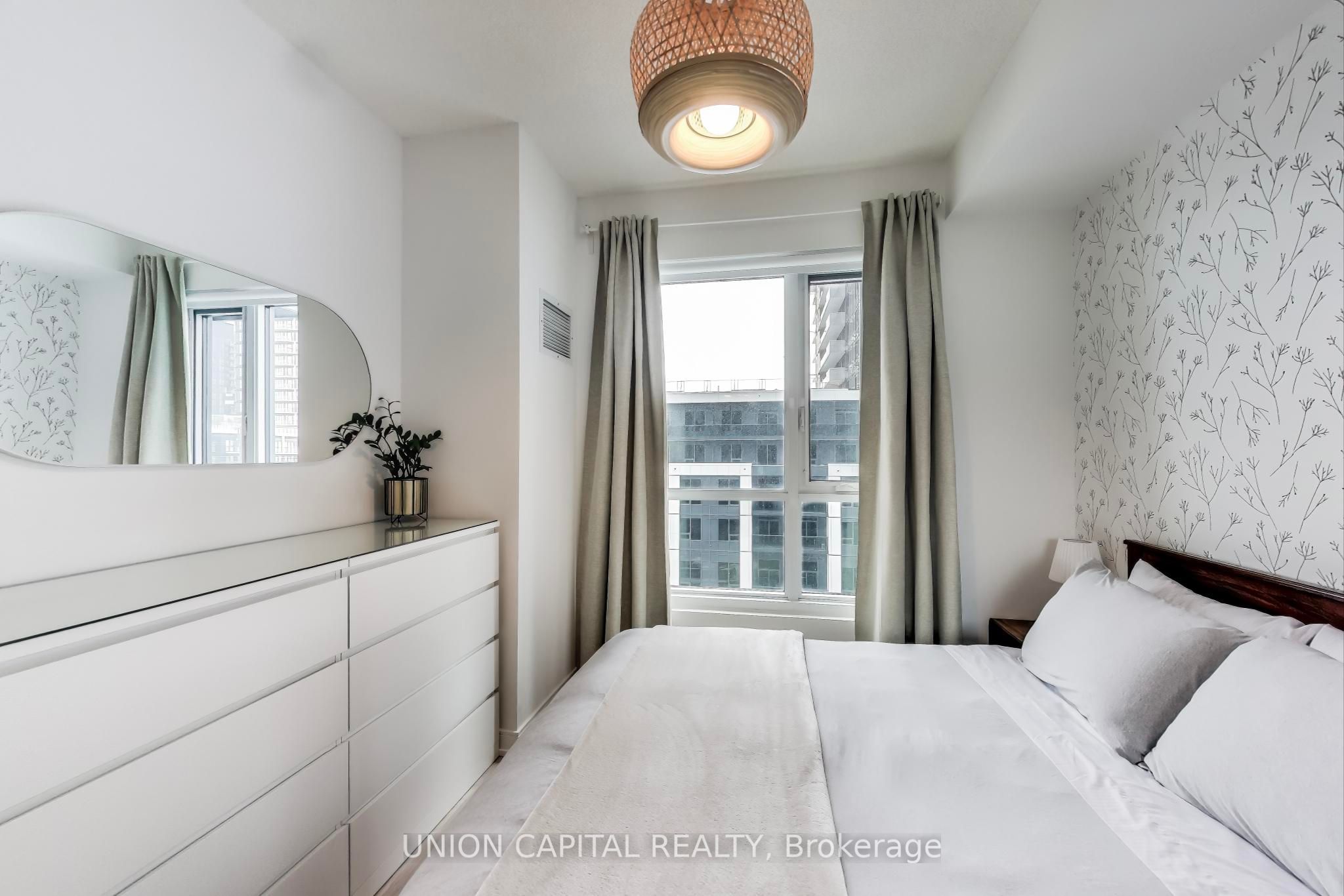 8 Nahani Way, #619