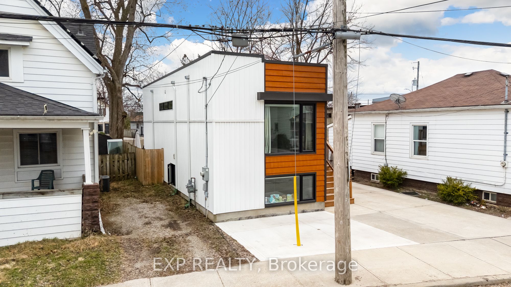 847 Stedwell Street, London East, ON N5Z 1L9